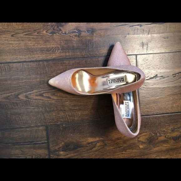 Badgley Mishka  Rose Colored Shoes - Picture 6 of 8